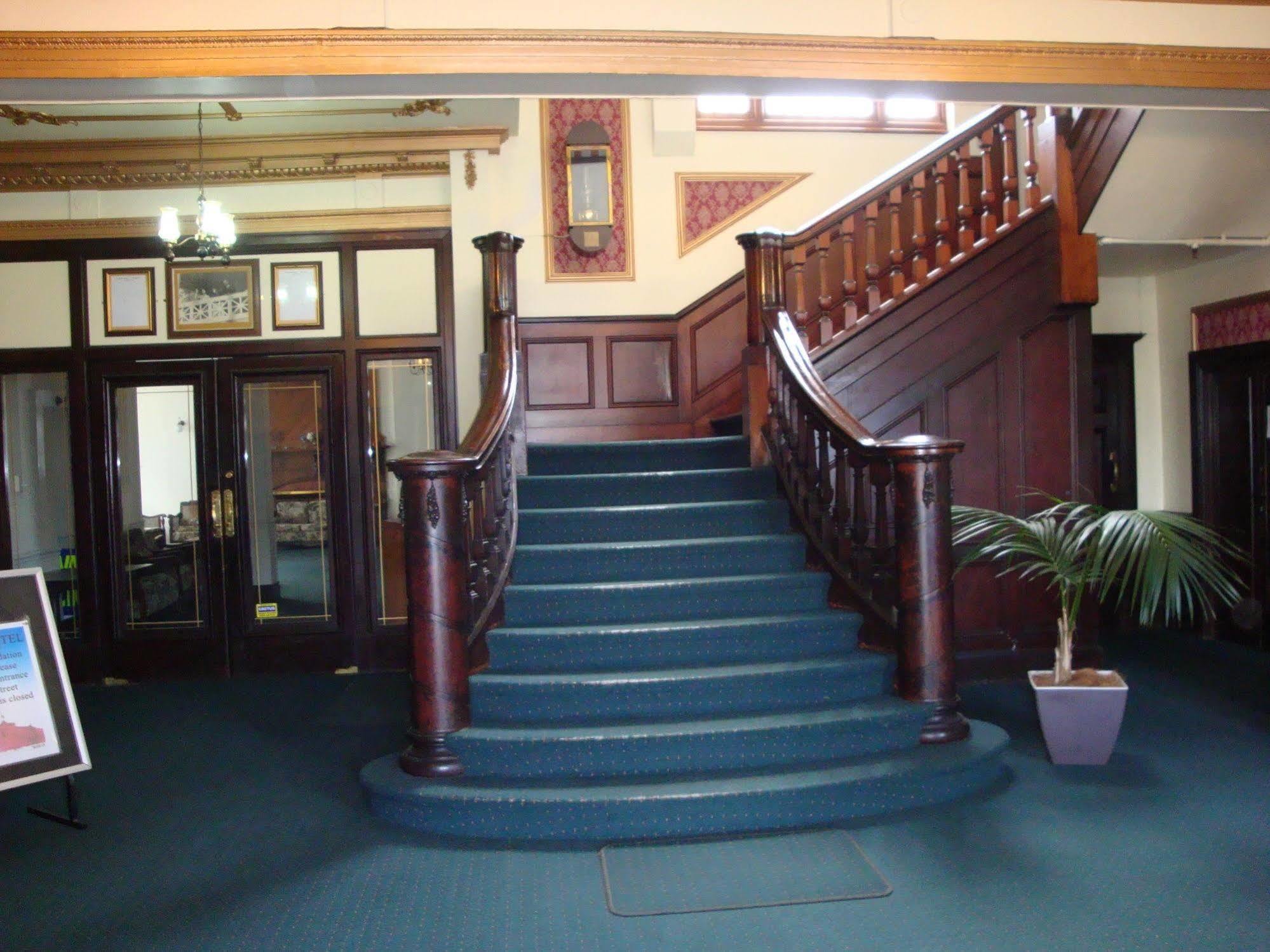 Grand Hotel - Whangarei Ngoại thất bức ảnh