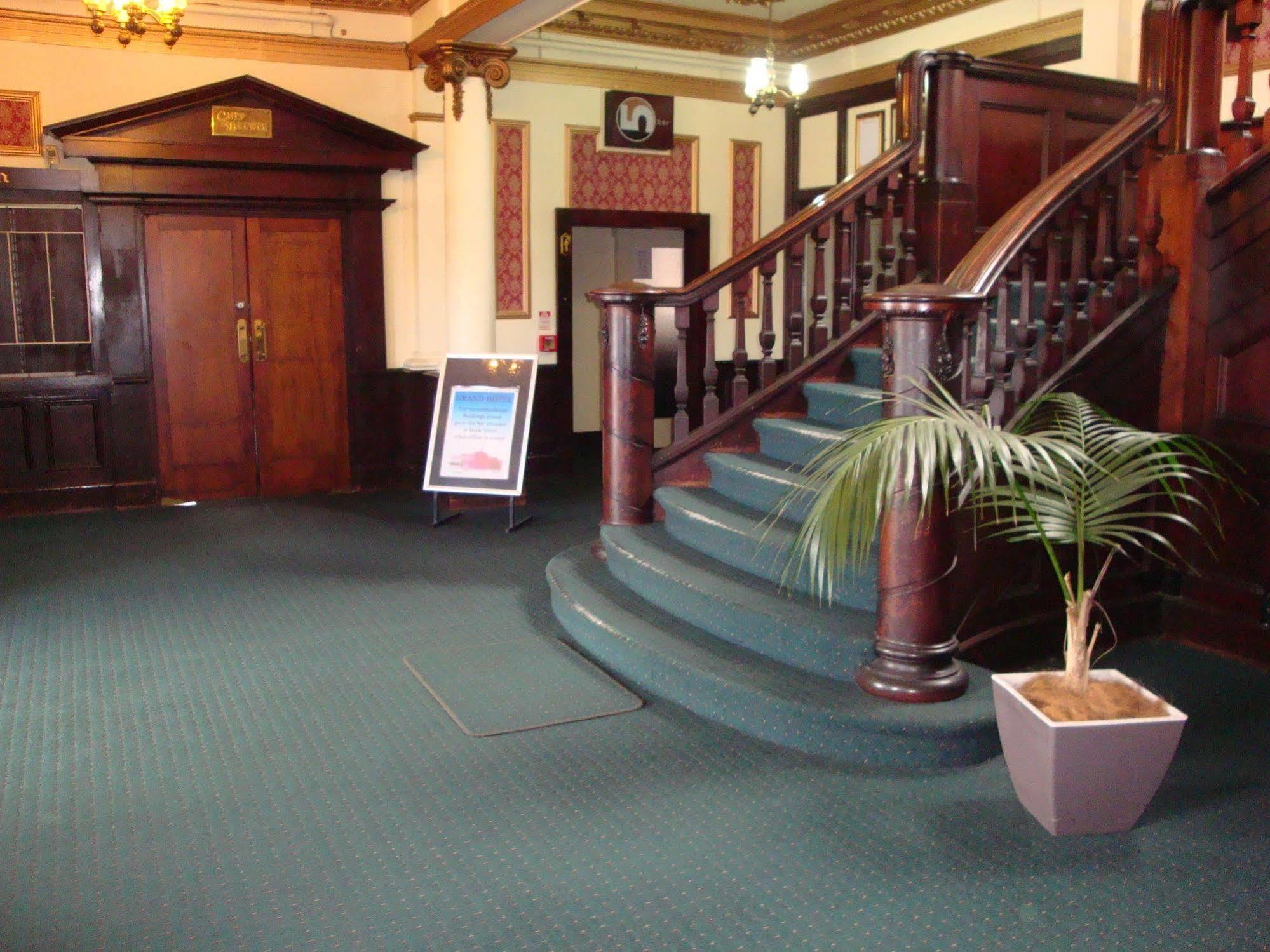 Grand Hotel - Whangarei Ngoại thất bức ảnh